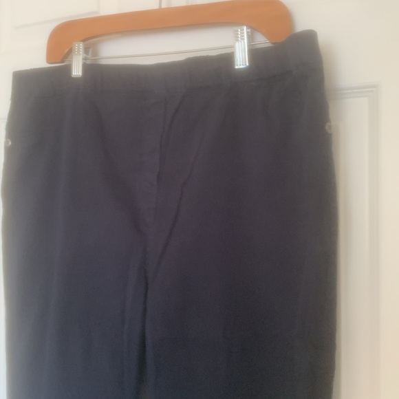 Navy blue capri pants, XL - Picture 3 of 12